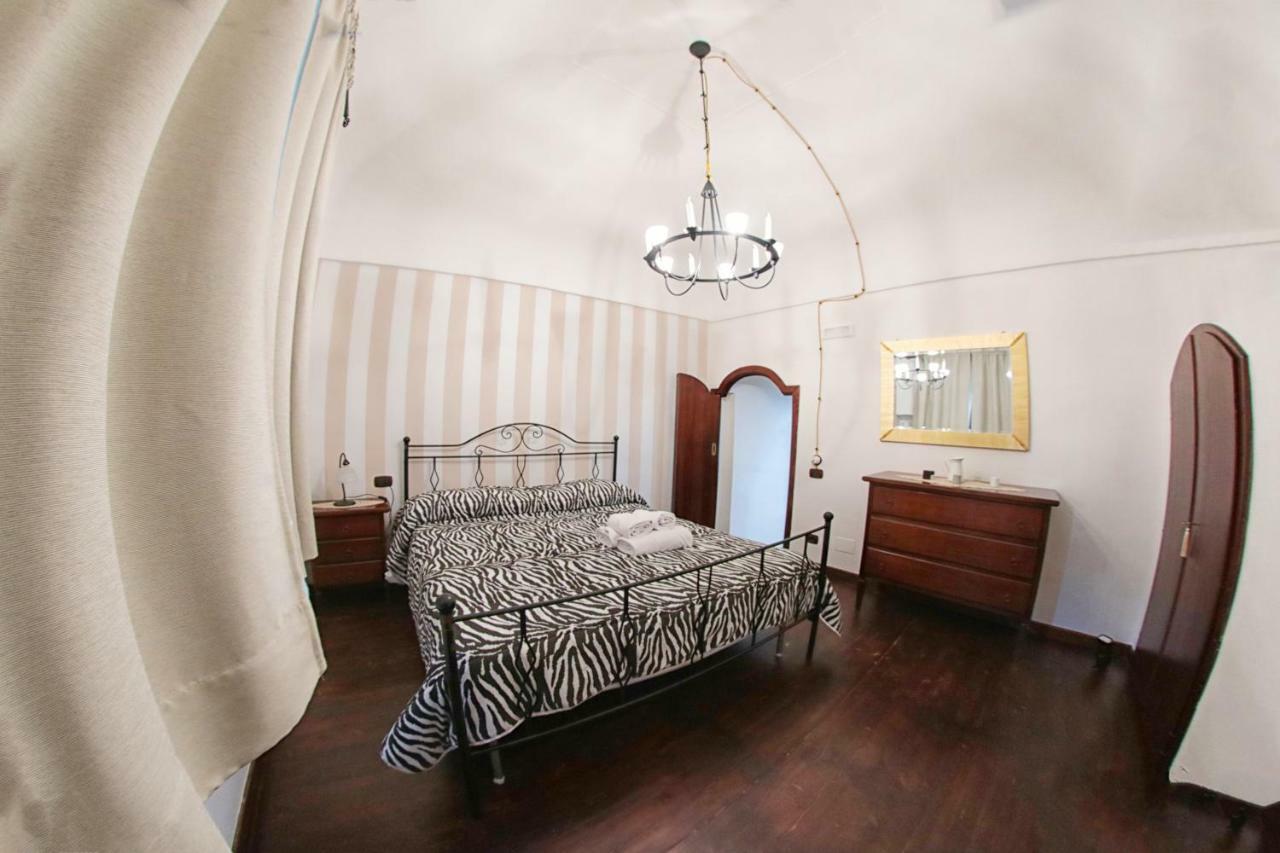 Al Vecchio Cellaio Historical Guest House 산트안토니오아바테 외부 사진