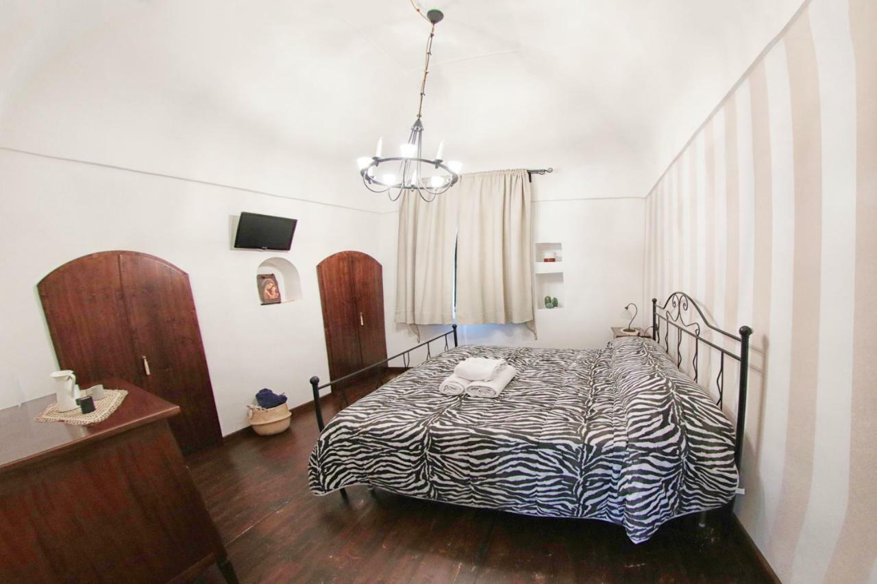 Al Vecchio Cellaio Historical Guest House 산트안토니오아바테 외부 사진